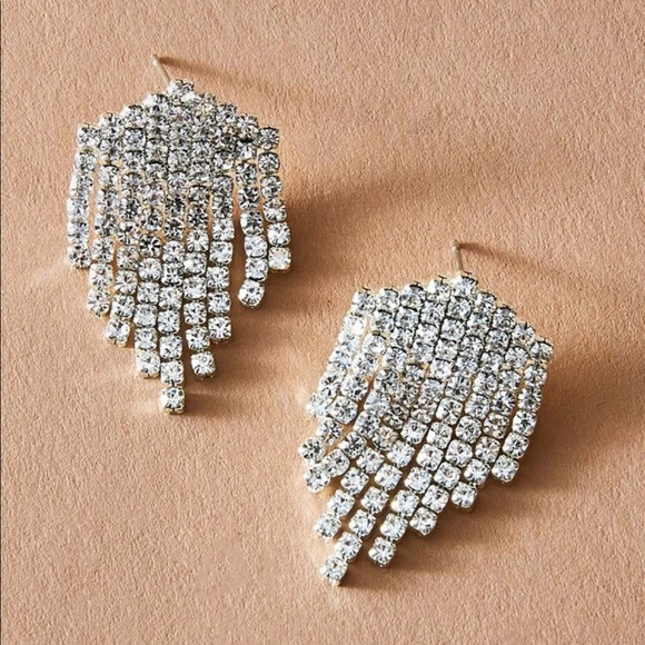 Anthropologie Jewelry - NWT Anthropologie crystal tassels earrings